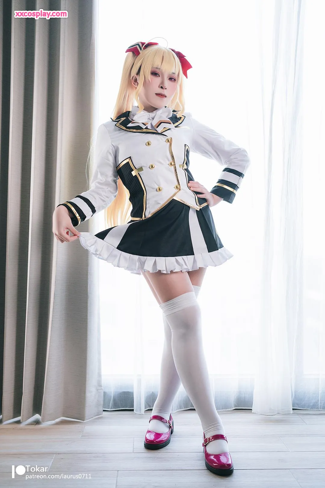 Tokar bilang Takamiya Rion: Nakakagustong Cosplay ng Military Uniform